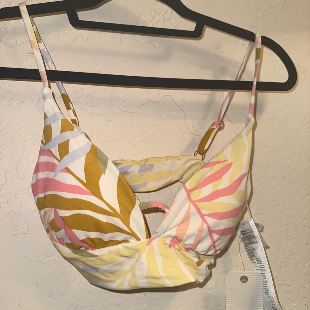 Billabong Tropical Leaf Print Bikini Top Size S (8)